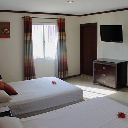 Curacao Suites Hotel Виллемстад Экстерьер фото